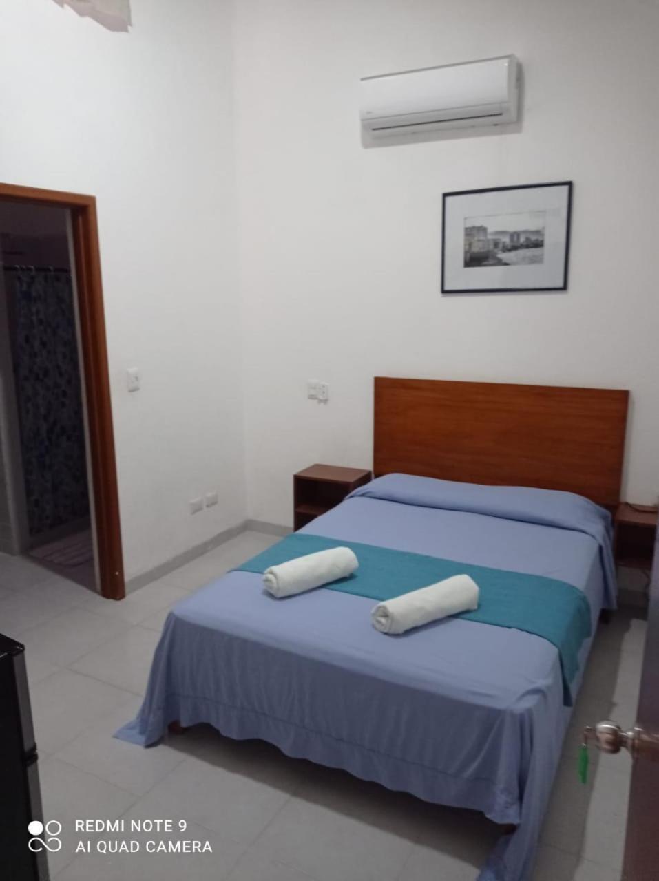 Casa De Huespedes Taino Bed & Breakfast Cancún Exterior foto