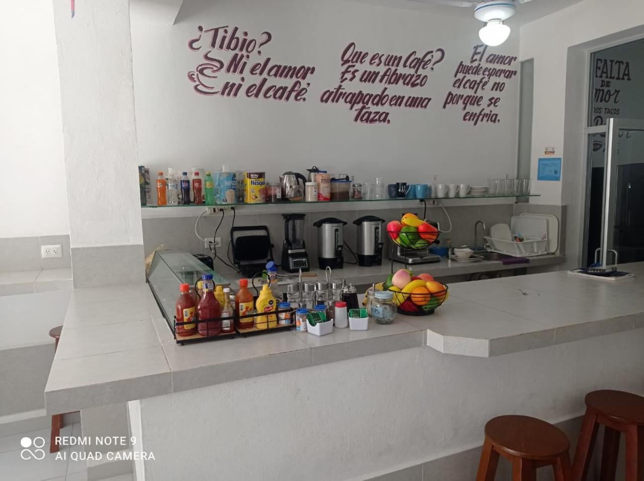 Casa De Huespedes Taino Bed & Breakfast Cancún Exterior foto