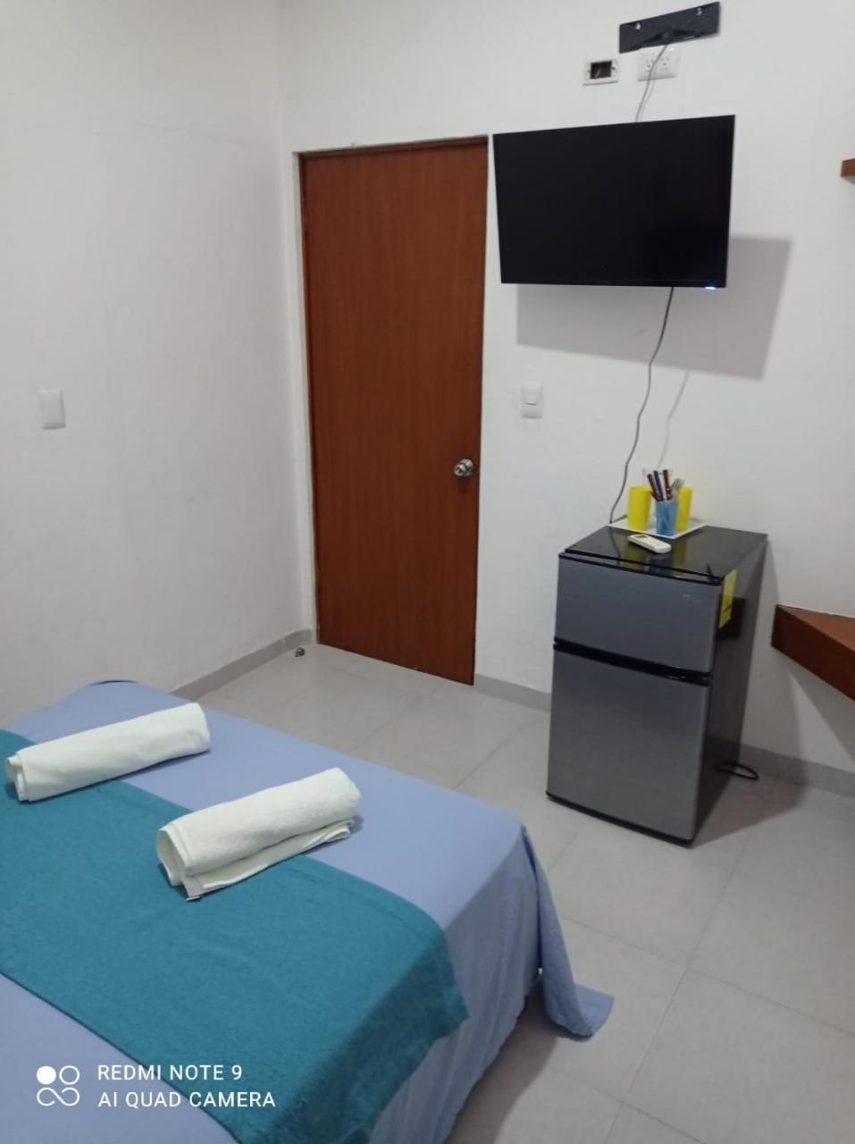 Casa De Huespedes Taino Bed & Breakfast Cancún Exterior foto