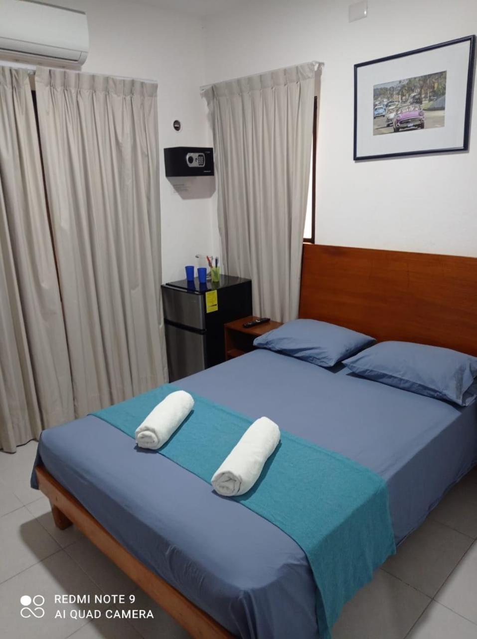 Casa De Huespedes Taino Bed & Breakfast Cancún Exterior foto