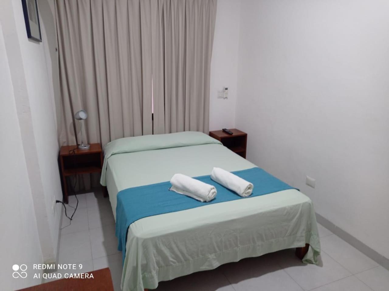 Casa De Huespedes Taino Bed & Breakfast Cancún Exterior foto